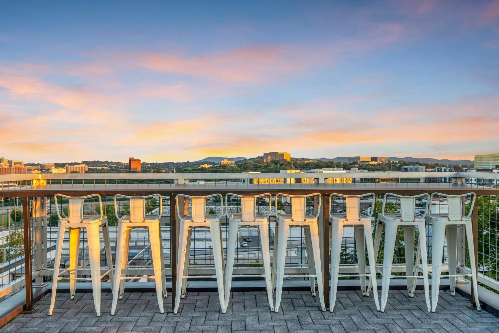 Вилла Dolly'S Big House - 18 Beds Skydeck Views Нэшвилл Экстерьер фото
