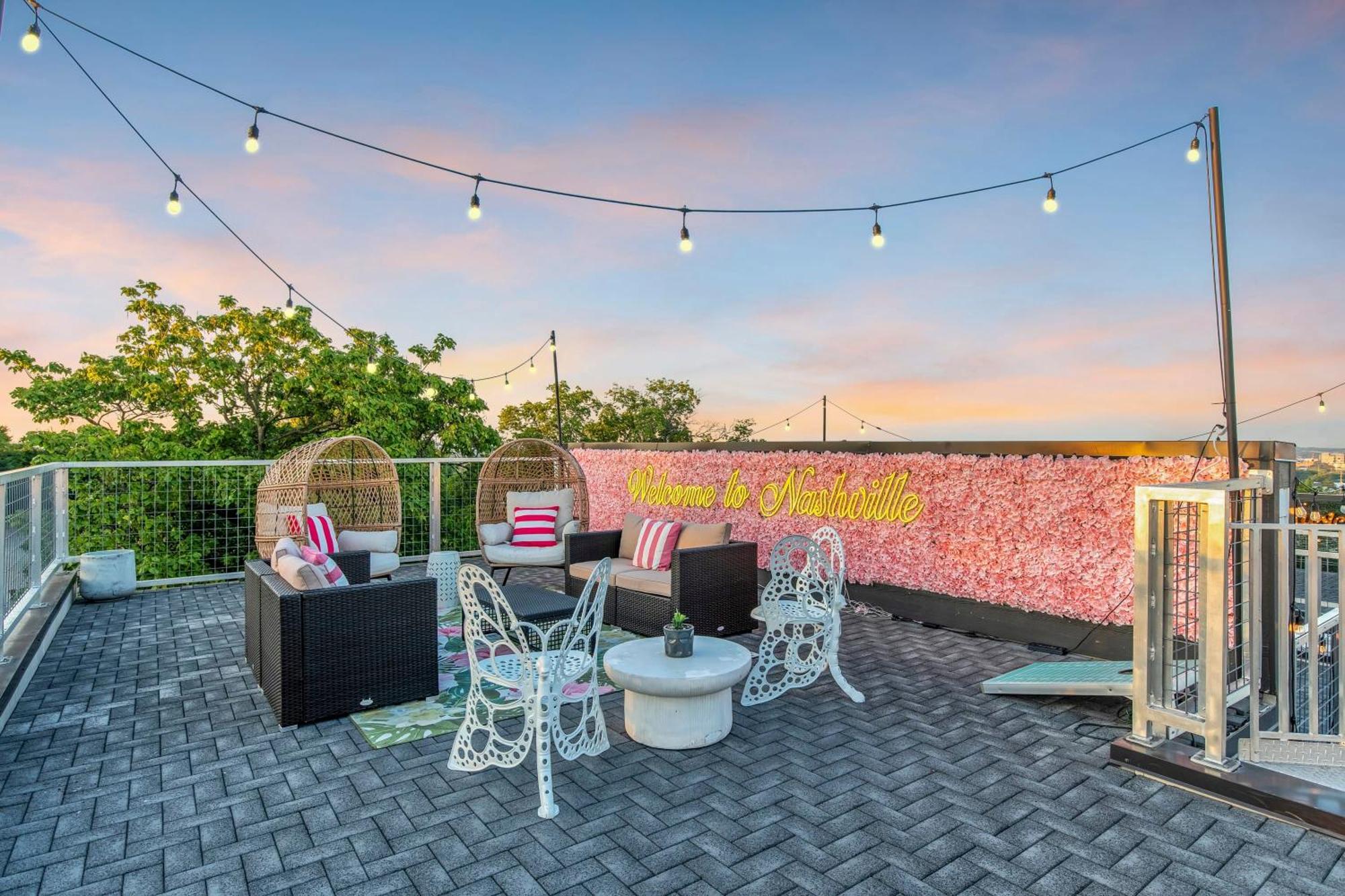 Вилла Dolly'S Big House - 18 Beds Skydeck Views Нэшвилл Экстерьер фото